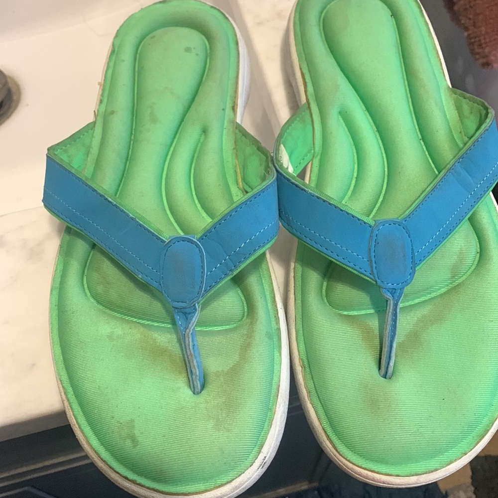 Memory foam flip flops - Picture 2 of 10
